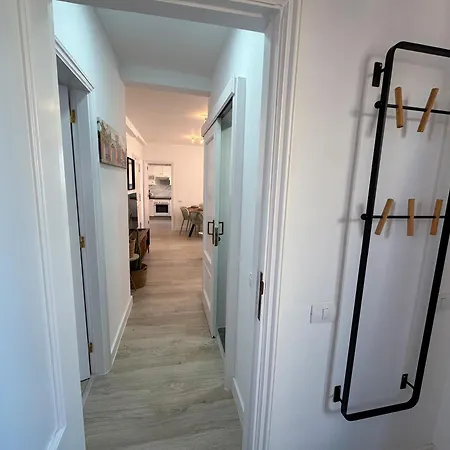 Apto Brisa 엘메다노